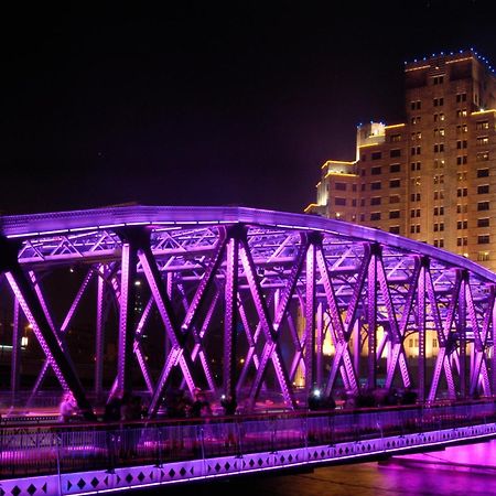 Broadway Mansions Hotel - On The Bund Shanghai Esterno foto