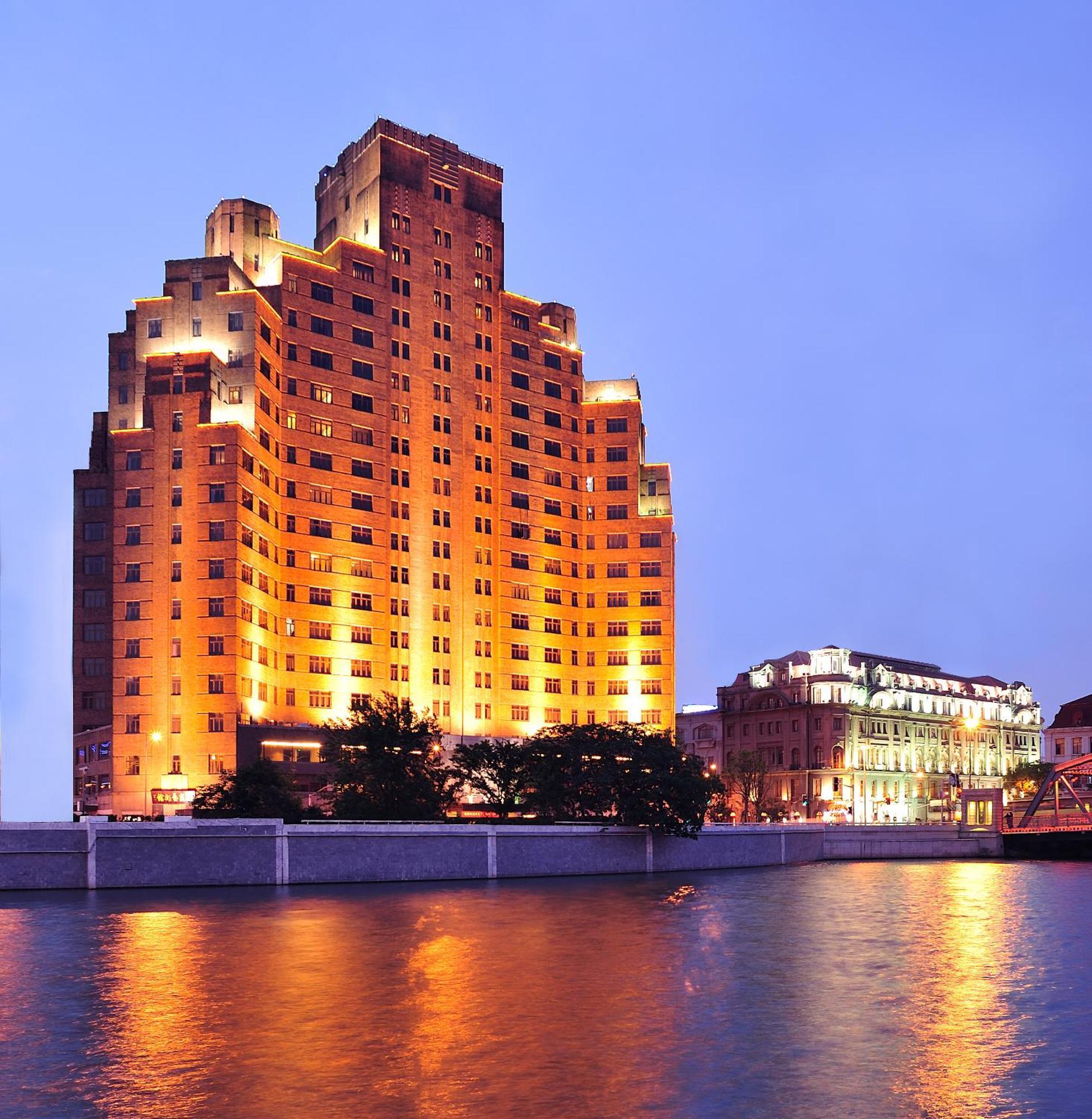 Broadway Mansions Hotel - On The Bund Shanghai Esterno foto