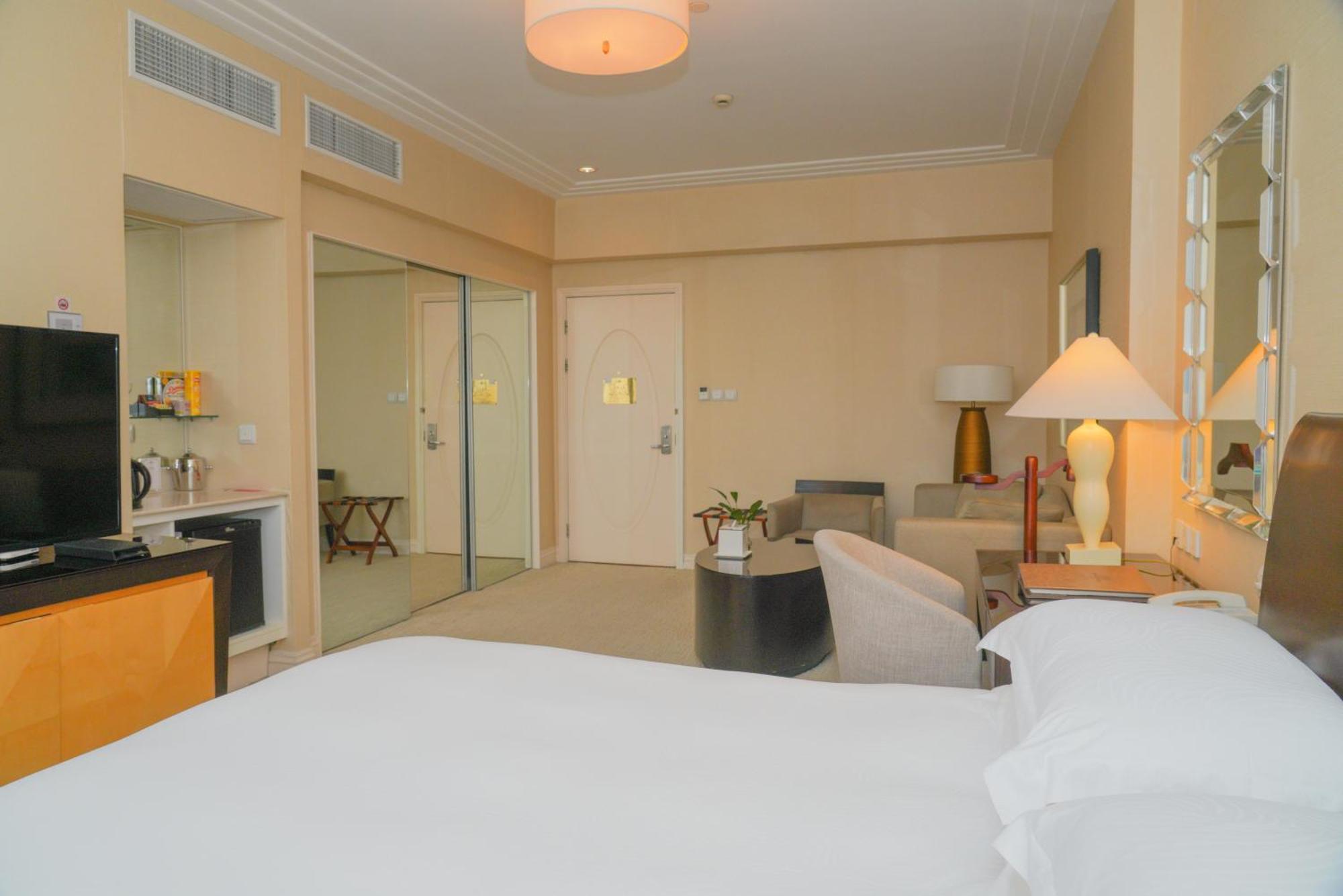 Broadway Mansions Hotel - On The Bund Shanghai Esterno foto