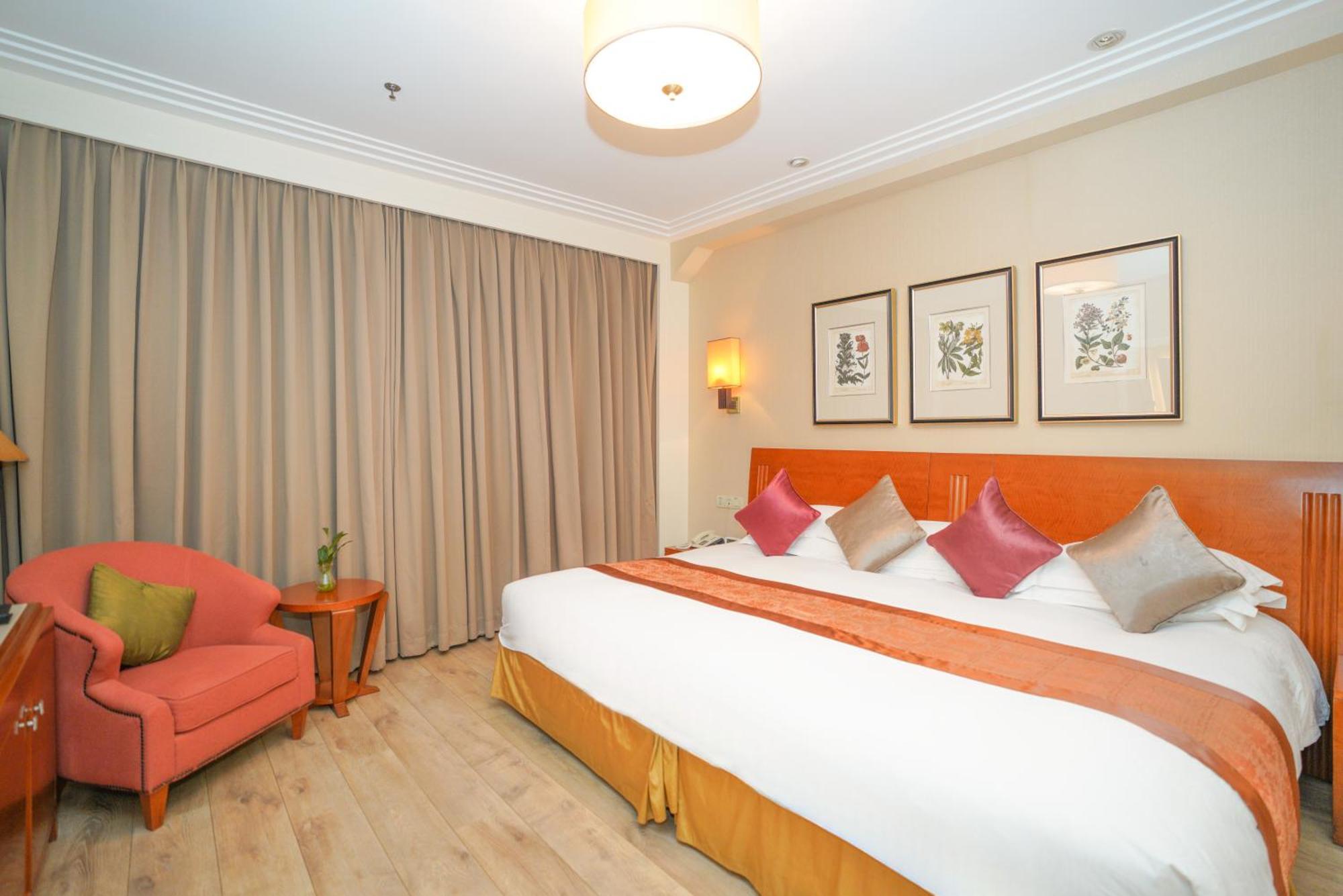 Broadway Mansions Hotel - On The Bund Shanghai Esterno foto