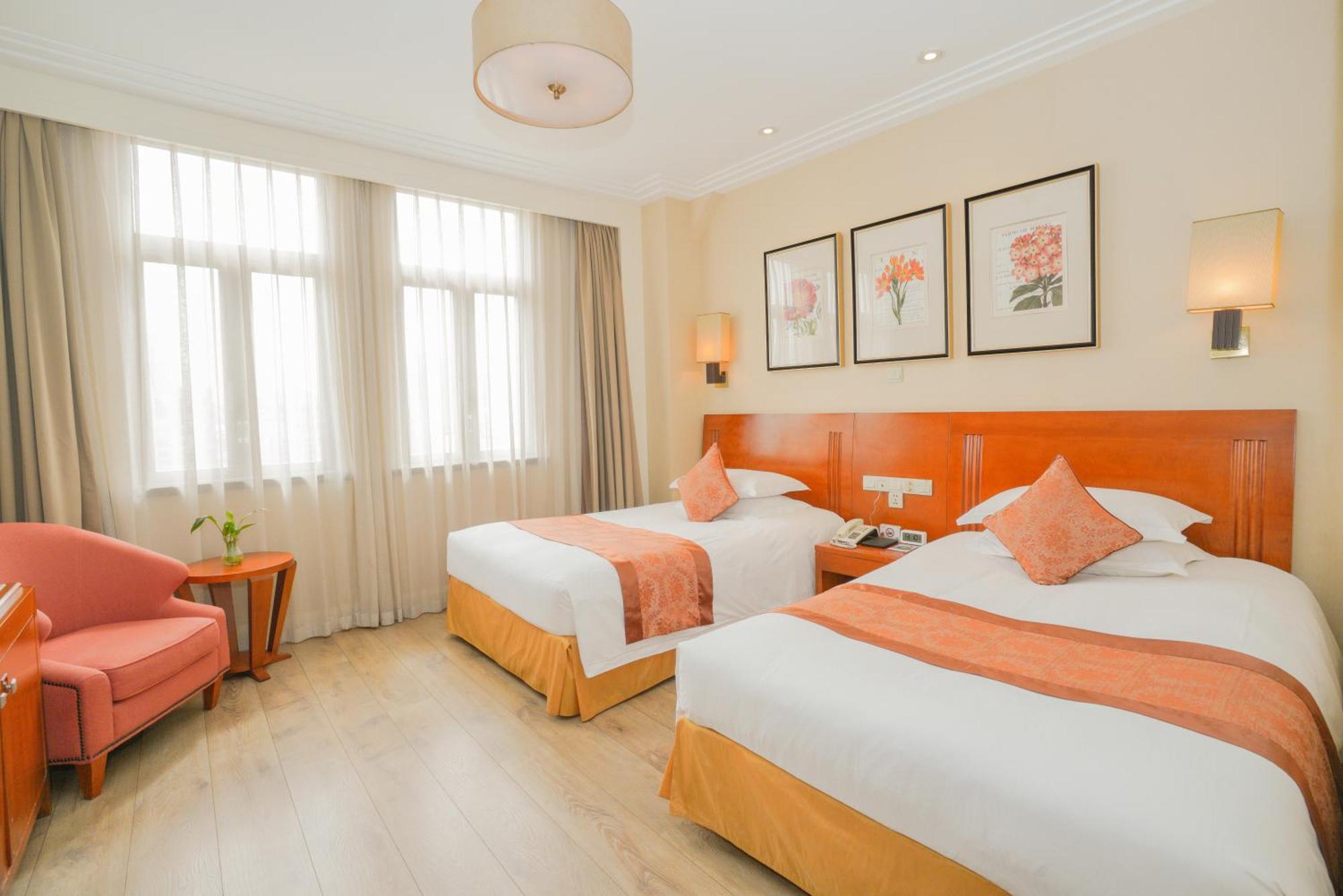 Broadway Mansions Hotel - On The Bund Shanghai Esterno foto